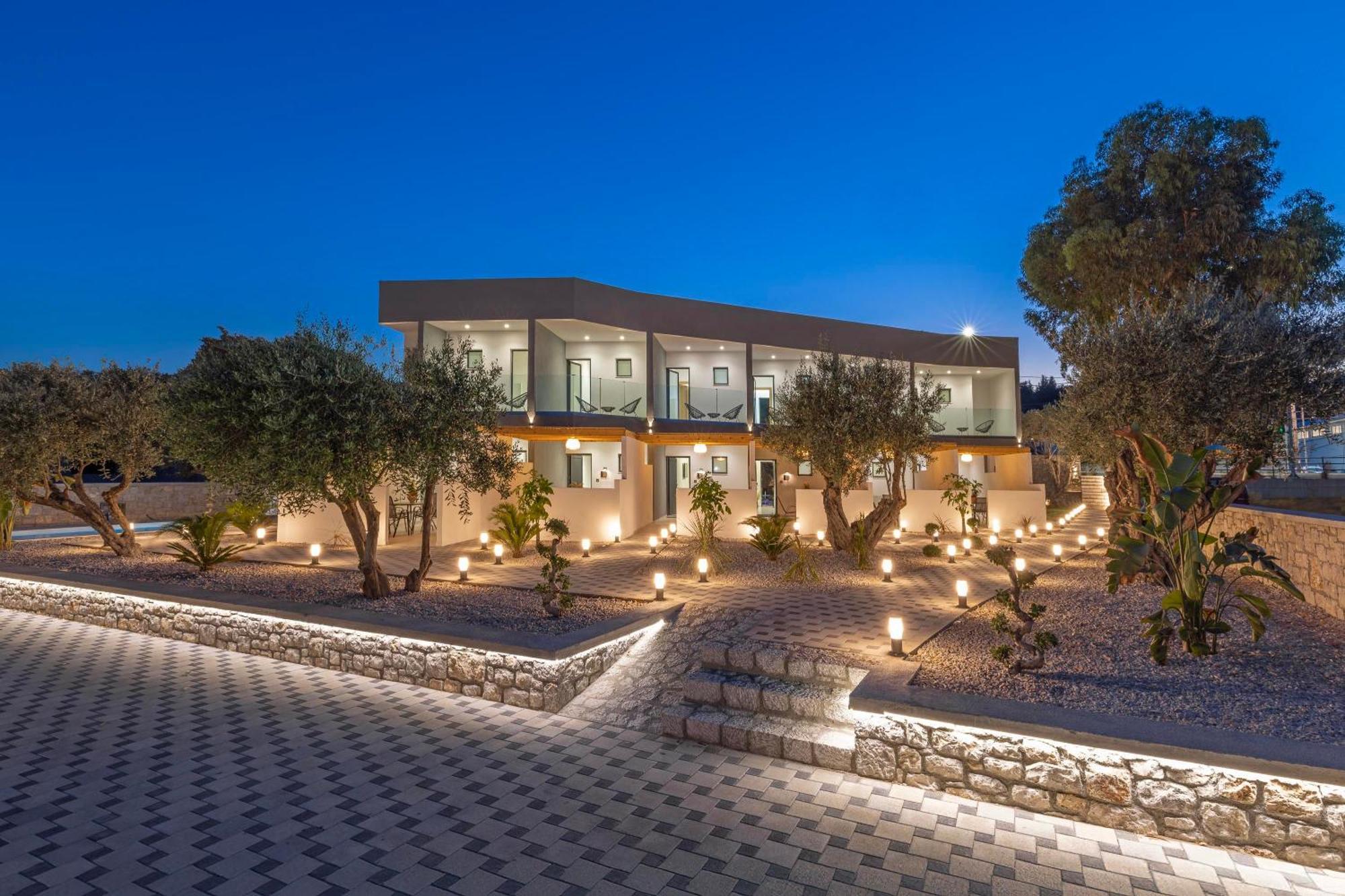 Tota Suites Афанту Екстериор снимка