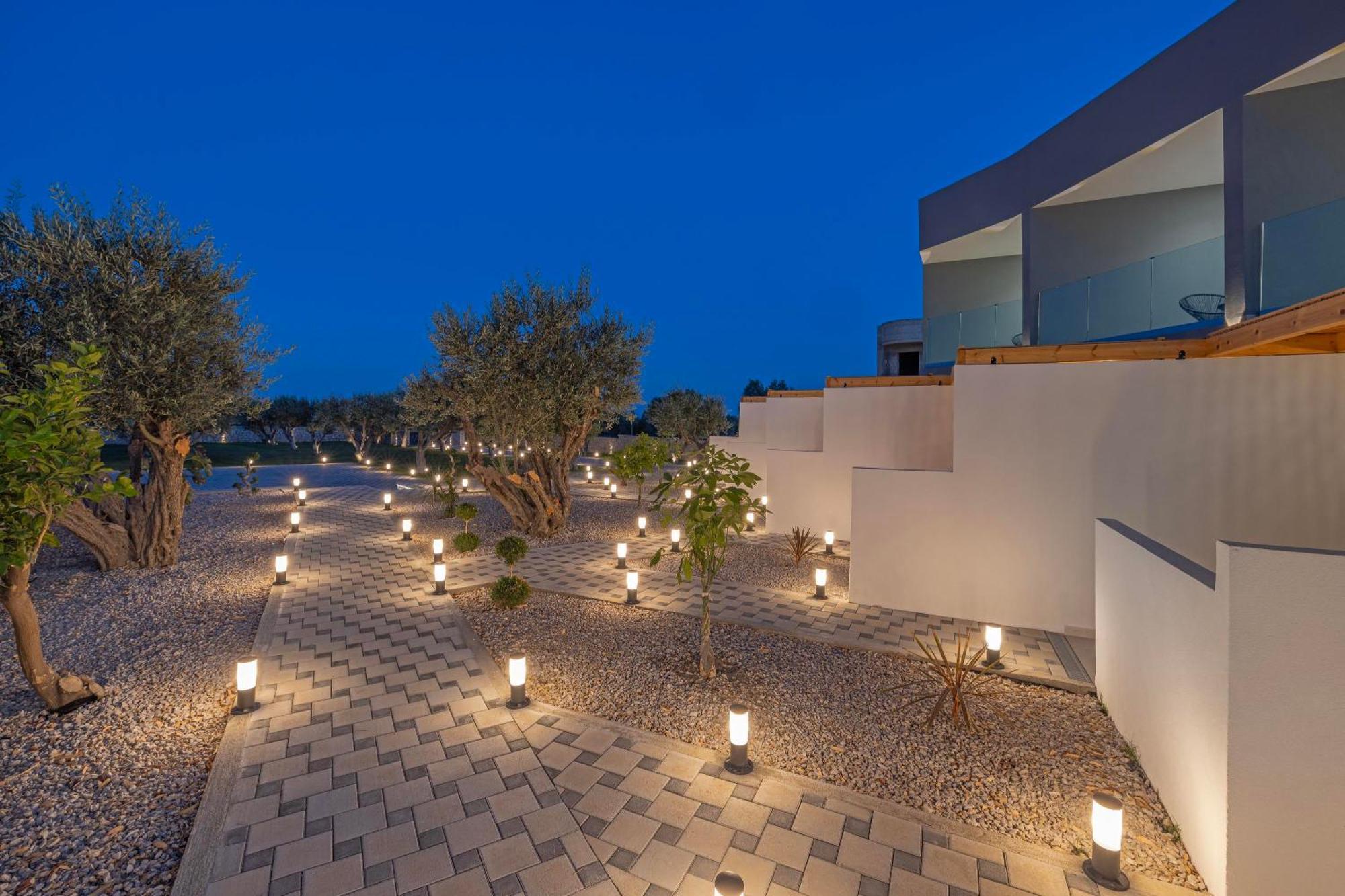 Tota Suites Афанту Екстериор снимка