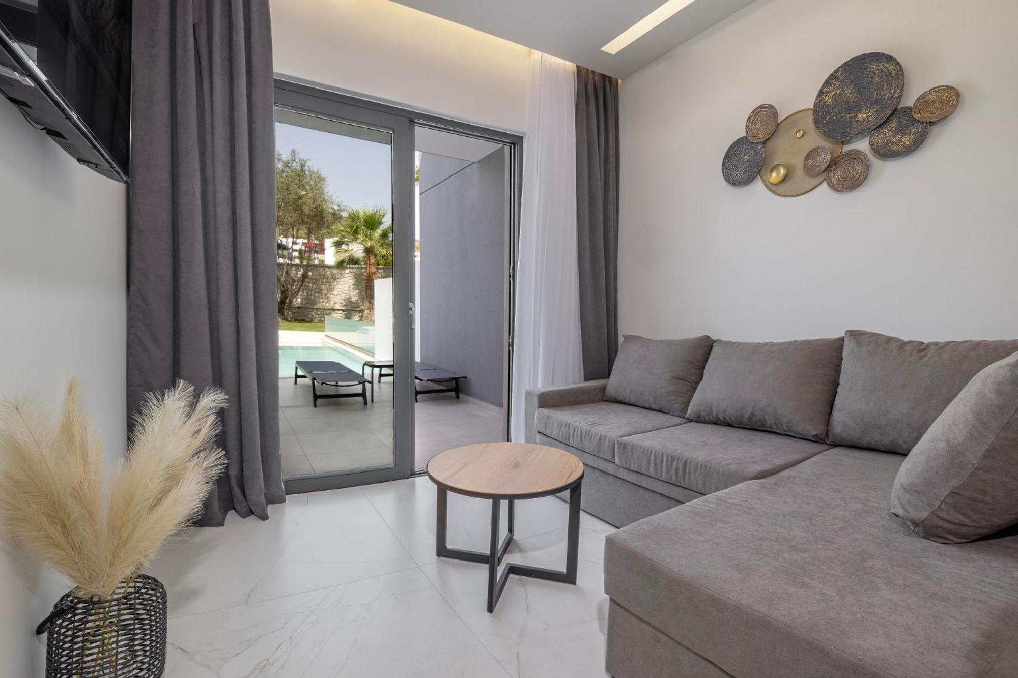 Tota Suites Афанту Екстериор снимка